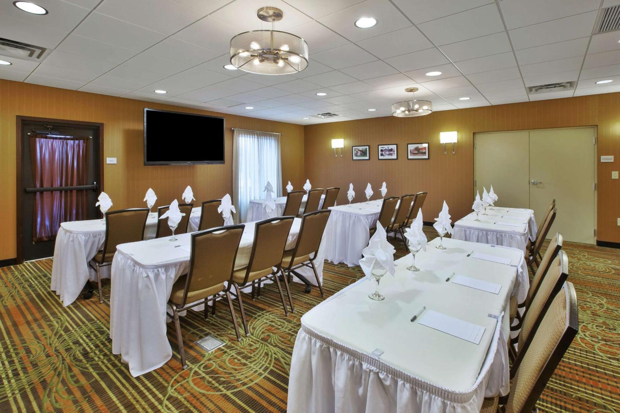 Hampton Inn Brockport מראה חיצוני תמונה